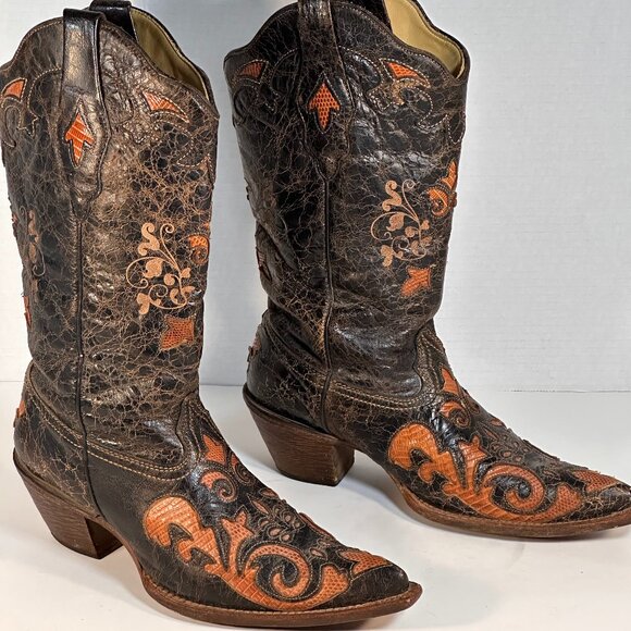 Ladies Size 8.5 Corral Vintage Boots - Picture 4 of 16